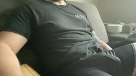 just chillin online show from November 21, 2025, 7:51 am