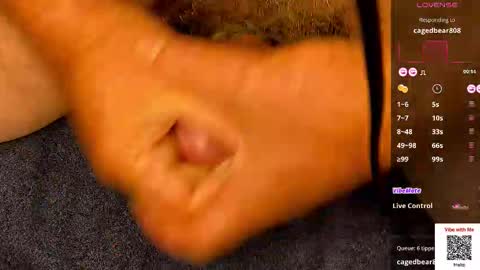 Snapshot of slowi___ chatting on September 21, 2025, 8:05 am Slowi online show from September 21, 2025, 8:05 am