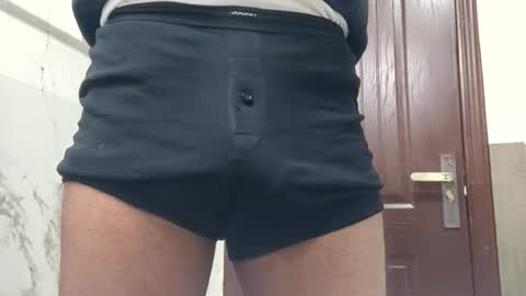 Snapshot of slowmooo_42069 chatting on January 5, 2026, 10:46 pm slowmooo_42069 online show from January 5, 2026, 10:46 pm