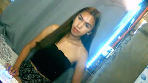 Snapshot of slut_goddessqueen69 chatting on September 20, 2025, 12:11 am slut_goddessqueen69 online show from September 20, 2025, 12:11 am
