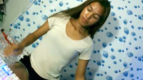 Snapshot of slut_goddessqueen69 chatting on October 18, 2025, 10:38 am slut_goddessqueen69 online show from October 18, 2025, 10:38 am