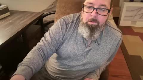 slut online show from January 4, 2025, 4:33 am