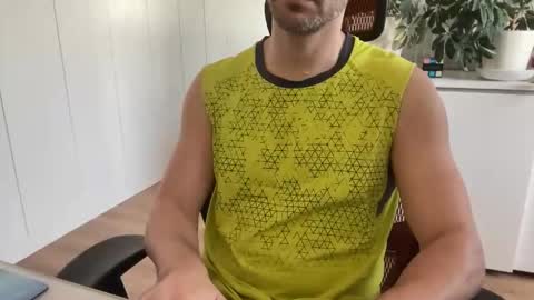 Slutguy81 online show from March 2, 2026, 9:27 am