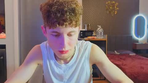 sluttsavage online show from June 16, 2026, 11:51 pm