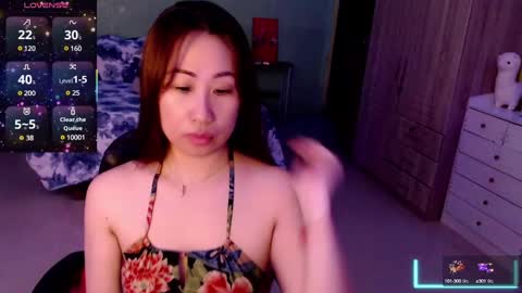 slutty asian-- online show from January 14, 2025, 11:48 pm