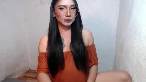  Lovie  online show from March 19, 2026, 2:54 pm