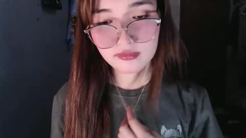 slutty_hannaxx online show from April 7, 2026, 1:39 am