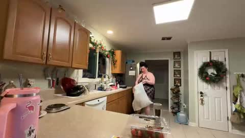 sluttychasity online show from January 13, 2026, 12:16 am