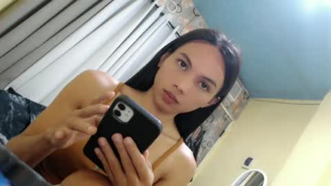 Snapshot of sluttychie chatting on June 21, 2026, 3:53 am CHIE CHIE online show from June 21, 2026, 3:53 am