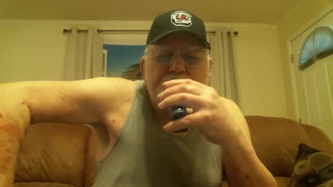 Snapshot of slydevil_sc chatting on September 28, 2025, 8:14 pm Sly online show from September 28, 2025, 8:14 pm