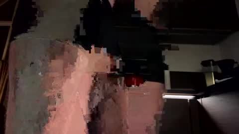 slyse69 online show from January 1, 2025, 12:21 am