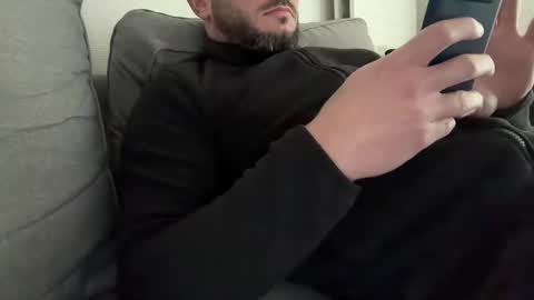 sm4ks online show from November 12, 2025, 2:17 pm