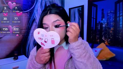 Snapshot of small__naughty chatting on December 4, 2024, 2:15 pm Mariana Torres online show from December 4, 2024, 2:15 pm