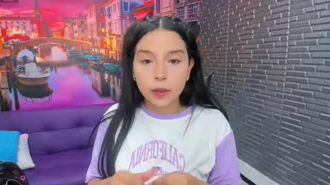 Mariana Torres online show from January 6, 2026, 1:37 pm