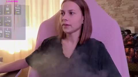 Snapshot of small_emma0 chatting on July 11, 2026, 1:36 pm Emma online show from July 11, 2026, 1:36 pm