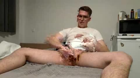 Snapshot of smalldickbigdreams23 chatting on January 14, 2025, 10:02 pm smalldickbigdreams23 online show from January 14, 2025, 10:02 pm