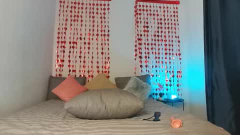 Arianna online show from February 12, 2026, 5:57 am