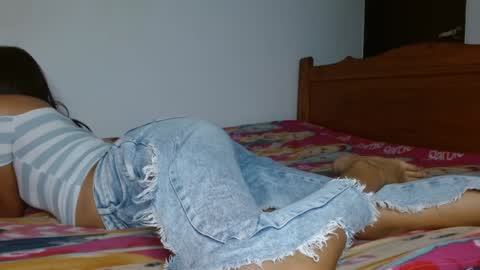 smallflorecita online show from December 17, 2024, 6:13 am