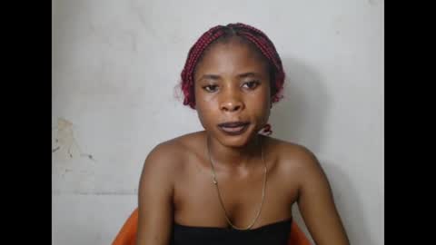 smallsluty online show from July 5, 2026, 8:05 pm