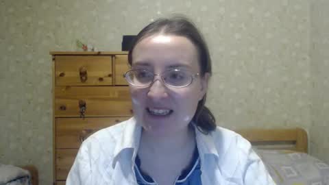 smart_rose online show from January 17, 2025, 1:47 am