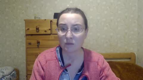 smart_rose online show from January 19, 2025, 2:38 pm