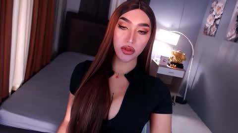 smasherqueen online show from April 8, 2026, 1:11 pm