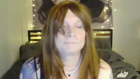 Snapshot of smashingsamantha chatting on October 5, 2025, 9:13 pm SmashingSamantha online show from October 5, 2025, 9:13 pm