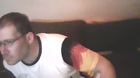 Snapshot of smi35 chatting on June 14, 2026, 2:24 am smi35 online show from June 14, 2026, 2:24 am