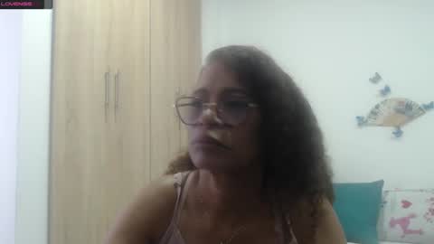 Snapshot of smilet_milf chatting on February 2, 2025, 11:40 am Smileth online show from February 2, 2025, 11:40 am