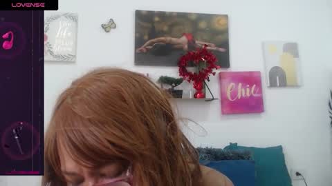 Snapshot of smilet_milf chatting on April 29, 2026, 4:33 pm Smileth online show from April 29, 2026, 4:33 pm