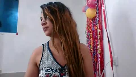 Snapshot of smileycherry chatting on December 31, 2024, 3:23 am smileycherry online show from December 31, 2024, 3:23 am