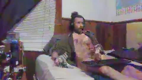 Snapshot of smileydink chatting on February 25, 2025, 9:24 pm smileydink online show from February 25, 2025, 9:24 pm