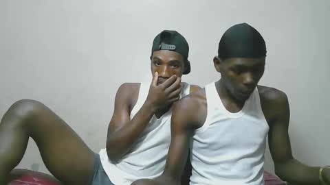 smilzzz online show from April 24, 2026, 5:32 am