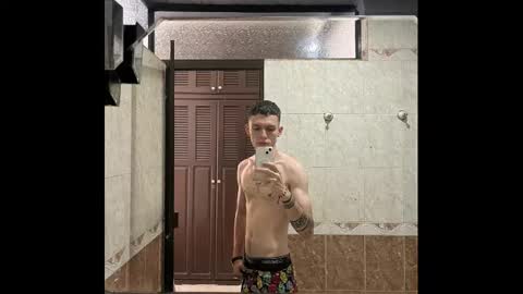 SMIT  online show from October 12, 2025, 11:04 pm