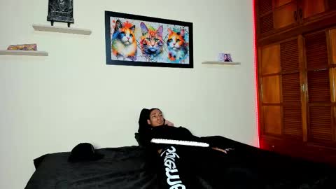 smitt jr online show from January 15, 2026, 2:43 pm