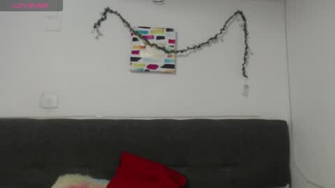 smith_abigail0 online show from March 27, 2026, 7:46 pm