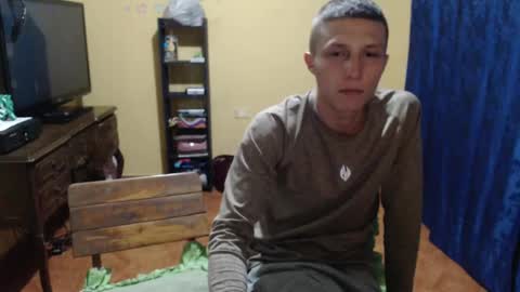 Snapshot of smith_lechosoxxx chatting on September 23, 2025, 3:20 am smith_lechosoxxx online show from September 23, 2025, 3:20 am