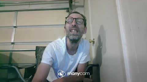 smoke-4-me online show from September 29, 2025, 6:51 am