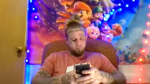 Snapshot of smokebluntafterblunt chatting on December 24, 2024, 11:17 am smoke online show from December 24, 2024, 11:17 am
