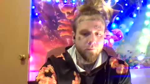 Snapshot of smokebluntafterblunt chatting on December 31, 2024, 12:54 am smoke online show from December 31, 2024, 12:54 am