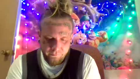 Snapshot of smokebluntafterblunt chatting on March 11, 2025, 2:21 am smoke online show from March 11, 2025, 2:21 am