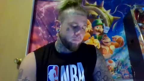 smoke online show from December 19, 2025, 3:02 am