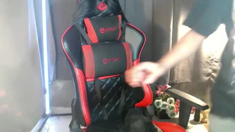 Amanda online show from November 24, 2025, 12:43 am