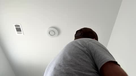 smokeymt420 online show from October 8, 2025, 1:09 pm