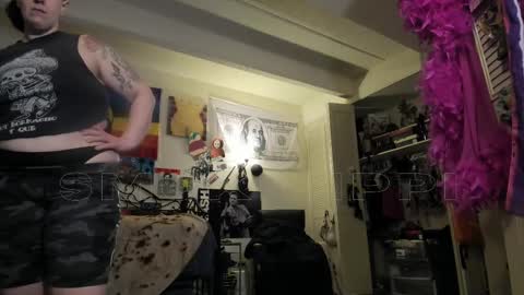 Snapshot of smokihippi chatting on February 11, 2025, 8:26 am Big Dawg online show from February 11, 2025, 8:26 am