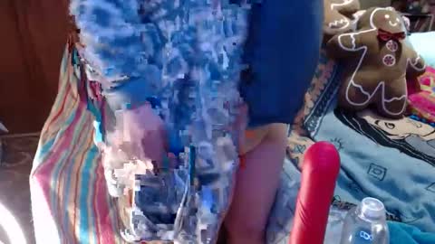 Snapshot of smokydian chatting on February 1, 2026, 12:26 pm DIAN dee-ann online show from February 1, 2026, 12:26 pm