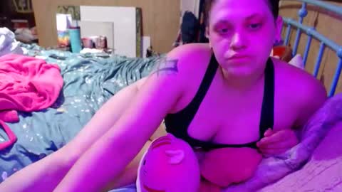 Snapshot of smokydian chatting on June 11, 2026, 12:19 am DIAN dee-ann online show from June 11, 2026, 12:19 am