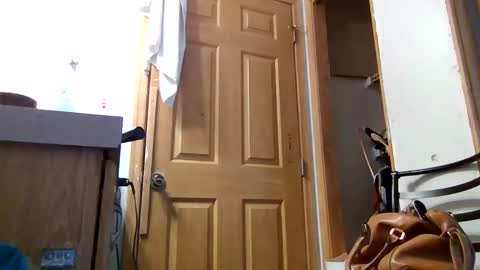 smoothmove1215 online show from September 21, 2025, 2:51 pm