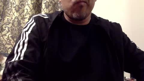 Snapshot of smoothstrik3r chatting on December 8, 2024, 12:51 am smoothstrik3r online show from December 8, 2024, 12:51 am