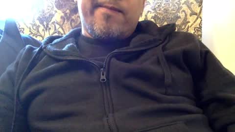 Snapshot of smoothstrik3r chatting on December 12, 2024, 5:37 pm smoothstrik3r online show from December 12, 2024, 5:37 pm
